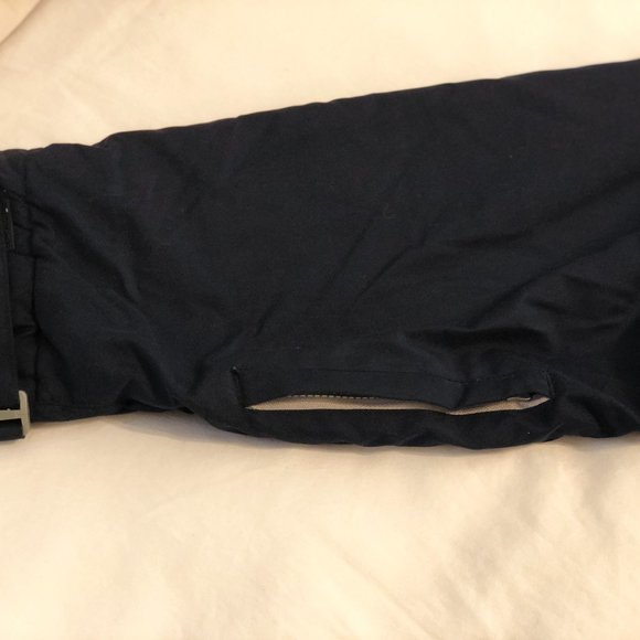 Quick Silver Men's Snowboarding Jacket - Picture 6 of 9